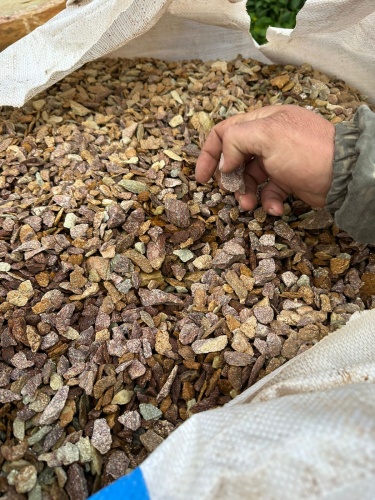 Златолит персиковый декоративная каменная крошка купить в Котельниках