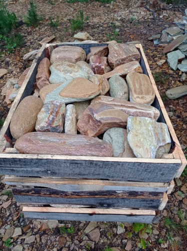 Златолит жёлтый, жёлто-зелёный глыбки и валуны для ланшафтного дизайна купить в Котельниках