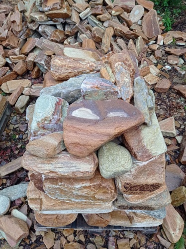 Златолит жёлтый, жёлто-зелёный глыбки и валуны для ланшафтного дизайна купить в Котельниках