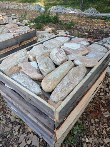 Златолит жёлтый, жёлто-зелёный глыбки и валуны для ланшафтного дизайна купить в Котельниках