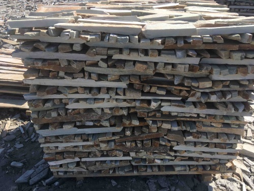 Горбушка златолит золотистый для облицовки купить в Котельниках