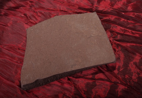 Плитняк лемезит бордовый для цоколя 1,5-2 см купить в Котельниках