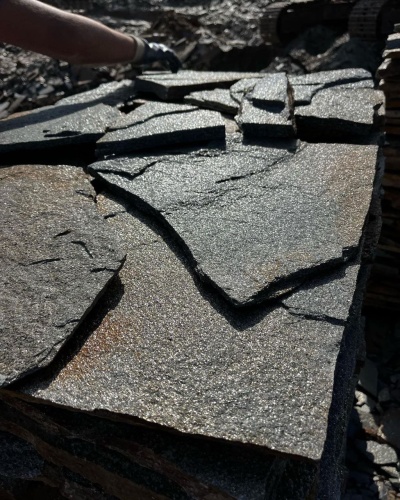 Плитняк златолит серебристый для фасада купить в Котельниках