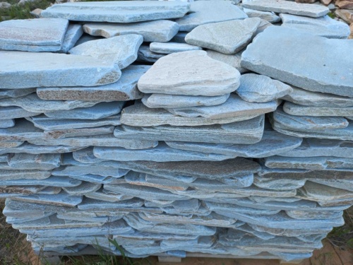 Плитняк златолит зелёный галтованный для цоколя купить в Котельниках